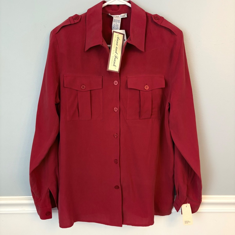 VTG Anna & Frank Red 100% Washable Silk Shirt Utility Button Down Epaulets Small